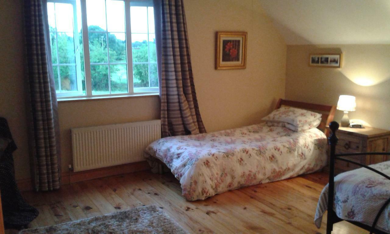 White Swan Bed and Breakfast Sherlockstown Exteriör bild